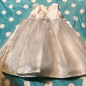 Beautiful white kids dress